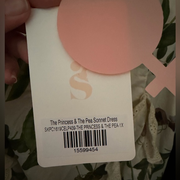 NWT 1X Princess & Pea Sonnet Dress -Selkie - RARE - SOLD OUT - Picture 6 of 9